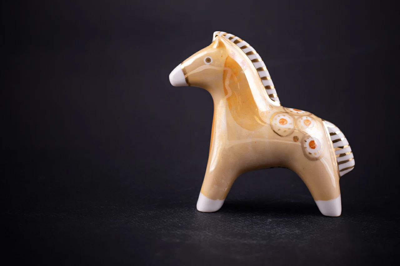 Скульптура Лошадь Медовая, арт 62.21212.00.1, 