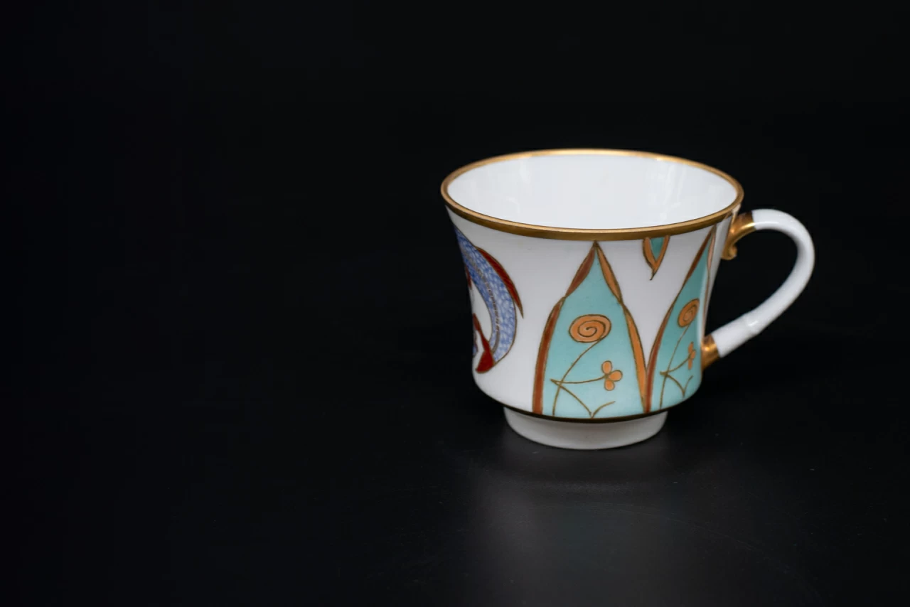 Чашка чайная 220 мл Рыбы. Знак Зодиака на форме Банкетная, арт 60.05724.00.2, 