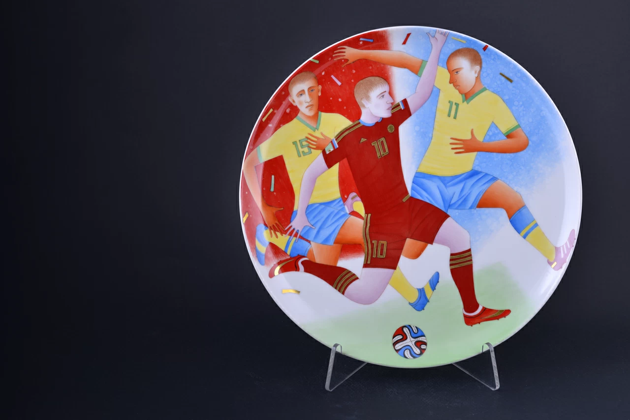 Декоративная тарелка Острая ситуация, на форме Осень 310 мм, арт 60.09894.00.5, 