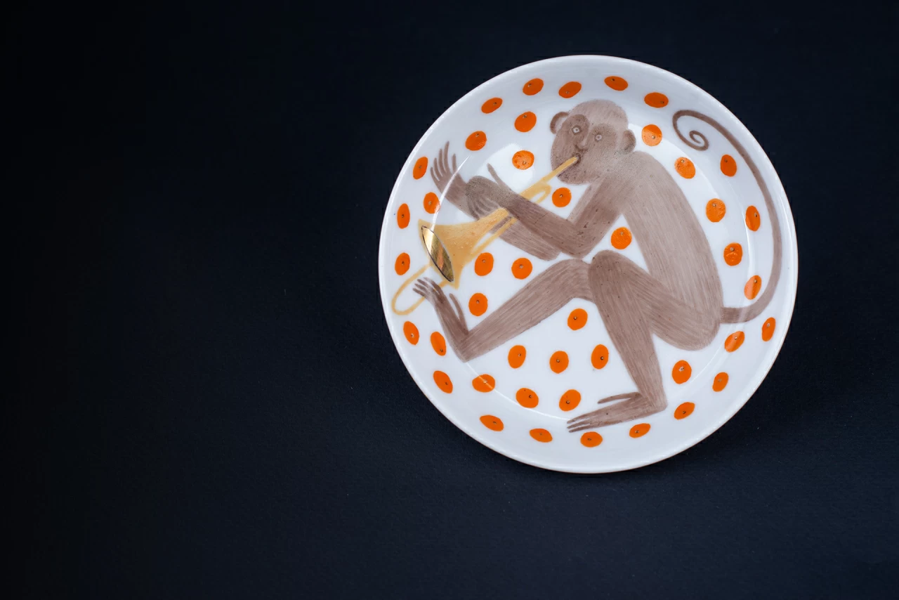 Тарелка декоративная Мандариновый джаз, на форме Европейская, арт 60.09097.00.1, 