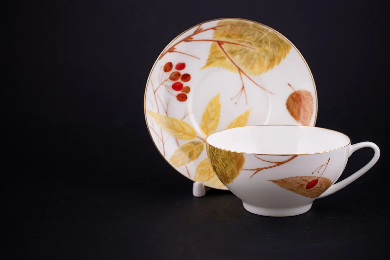 Чашка с блюдцем Золотое утро, на форме Купольная арт 61.21041.00.1,  Чашка с блюдцем Золотое утро, на форме Купольная арт 61.21041.00.1,