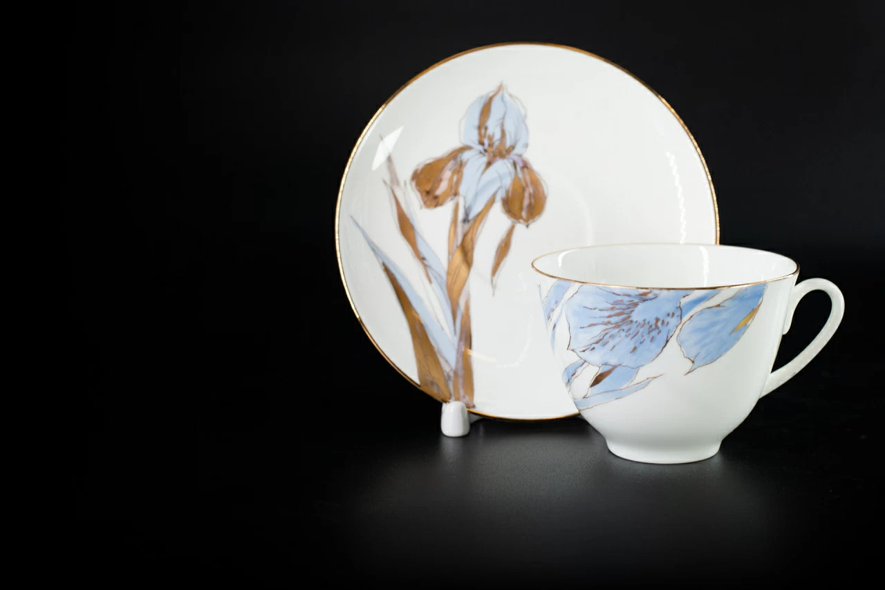 Чашка с блюдцем Любимые Цветы Модерна 2, на форме Весенняя, арт 61.20999.00.1, 