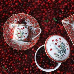 Цветы и ягоды России