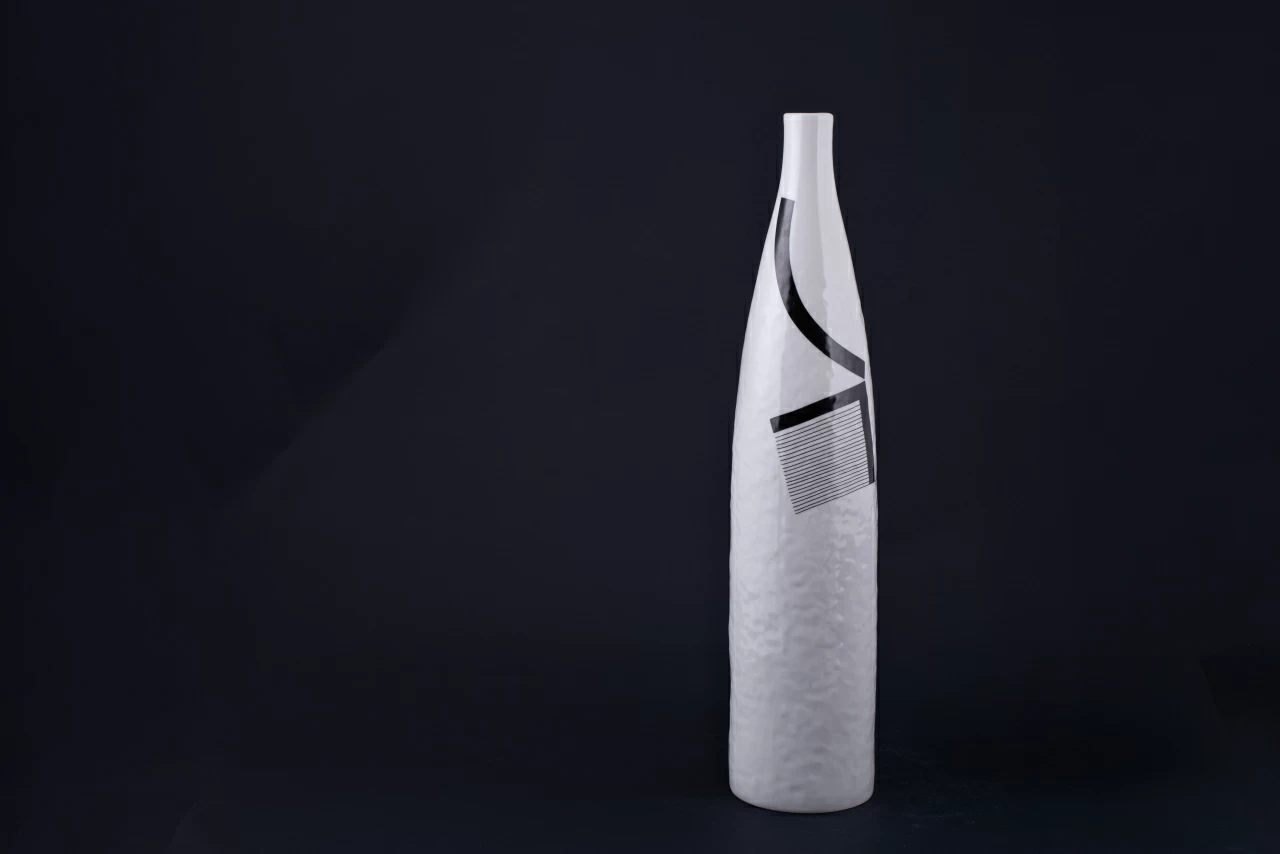 Ваза Time, на форме Бутыль рельефная, арт 60.15769.00.1, 