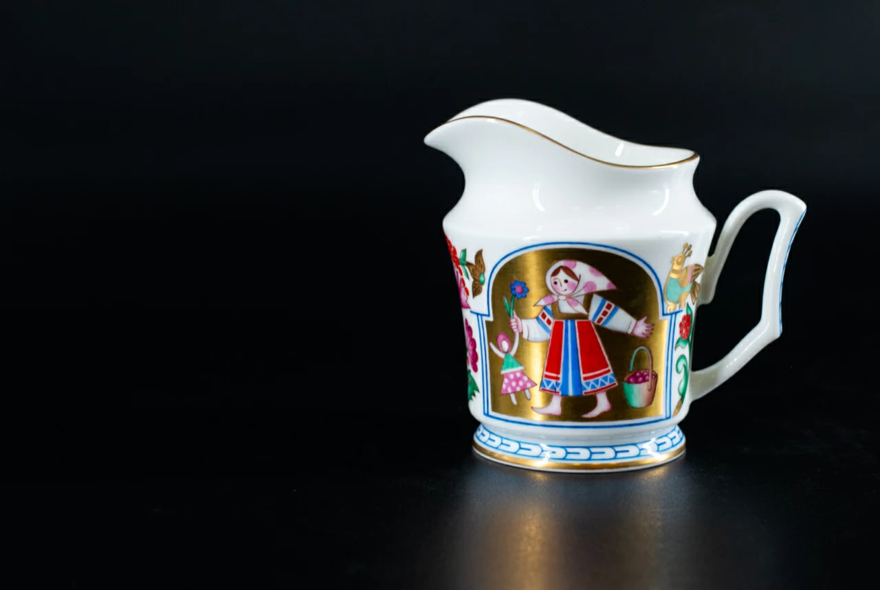 Сливочник Лада на форме Юлия, арт 60.09803.00.1, 