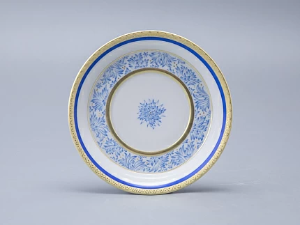 Сервиз чайный форма Гербовая рисунок Зимние забавы, 4 персоны 10 предметов арт. 81.20899.00.1 Сервиз чайный форма Гербовая рисунок Зимние забавы, 4 персоны 10 предметов арт. 81.20899.00.1