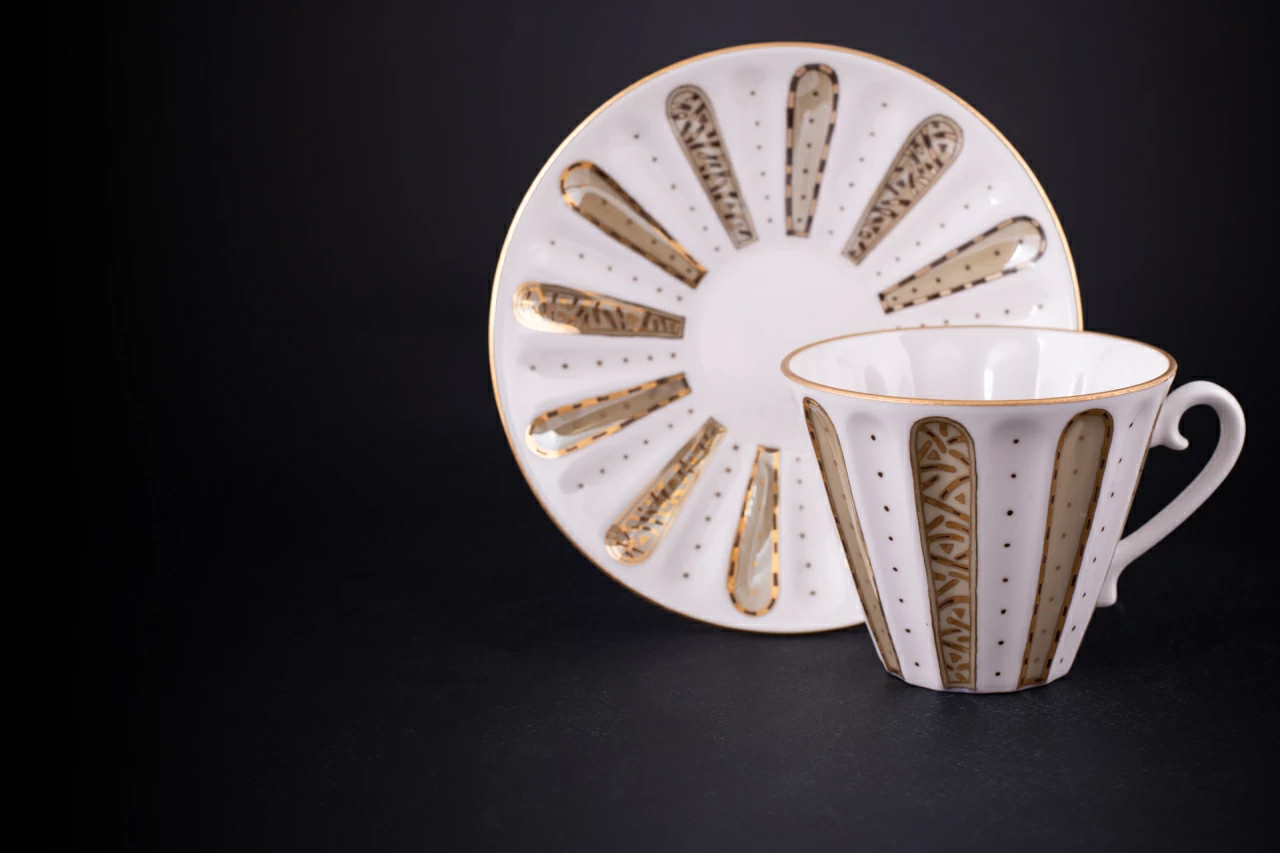 Чашка с блюдцем Дюймовочка, форма Лучистая, арт 70.02740.00.1, 