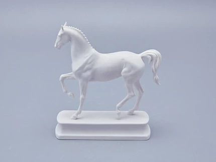 Скульптура в подарочной упаковке, форма Конь Липицциан, рисунок Белый арт. 81.18630.00.1