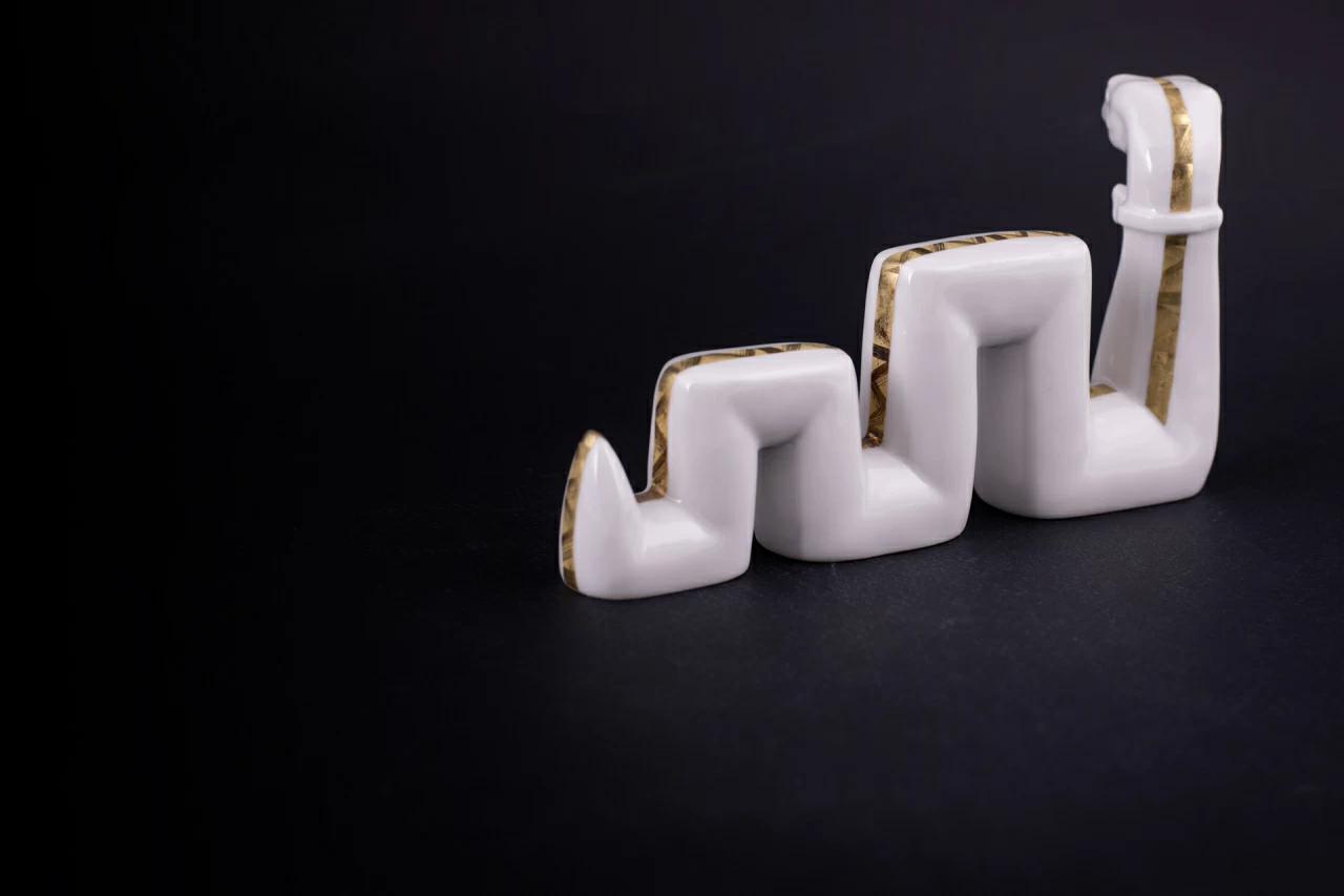 Скульптура Золотой меандр, арт 62.06022.00.1, 