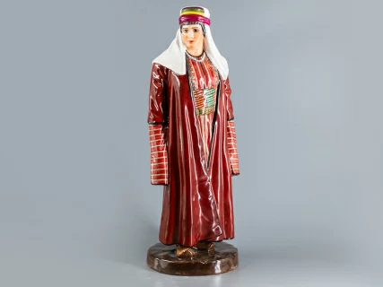 Скульптура Народности России Курдская женщина арт. 82.69850.00.1, 
