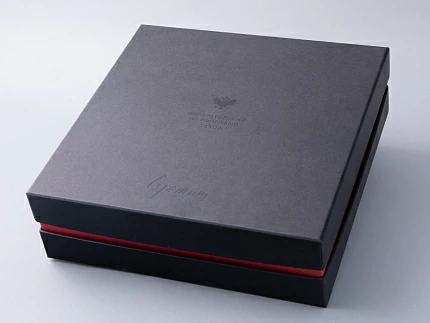 Подарочный набор декоративных тарелок 270 мм Европейская-2 Супрематизм/Треугольник и круг арт. 81.31239.00.1