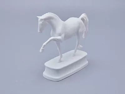 Скульптура в подарочной упаковке, форма Конь Ганноверский, рисунок Белый арт. 81.23029.00.1