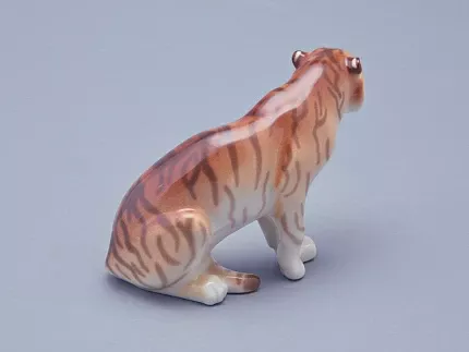 Скульптура форма Тигр сидящий рисунок Тайга , арт. 82.38720.00.1