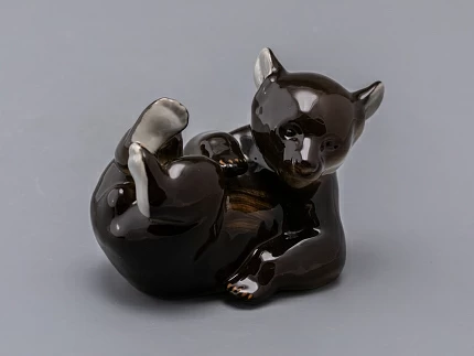 Скульптура Медвежонок лежащий арт. 82.01055.00.1