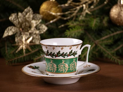 Чашка с блюдцем чайная 210 мл форма Юлия рисунок Еловые веточки арт. 81.30700.00.1