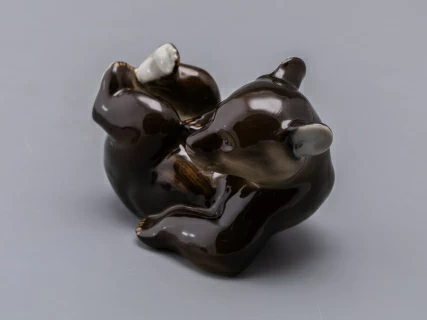 Скульптура Медвежонок лежащий арт. 82.01055.00.1, 