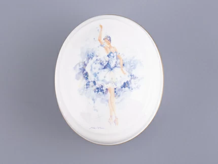 Туалетная коробочка форма Овальная рисунок Фея нежности арт. 80.86399.00.1 Туалетная коробочка форма Овальная рисунок Фея нежности арт. 80.86399.00.1