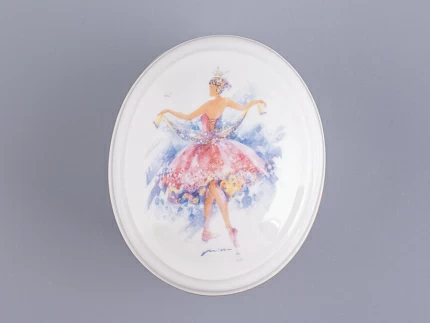 Туалетная коробочка форма Овальная рисунок Принцесса Аврора арт. 80.86402.00.1 Туалетная коробочка форма Овальная рисунок Принцесса Аврора арт. 80.86402.00.1