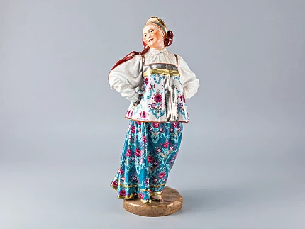 Скульптура Народности России Женщина Саратовской губернии арт. 82.63600.00.1