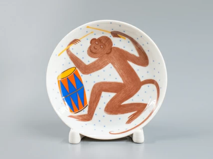 Декоративная тарелка 110 мм, форма Европейская, рисунок Трио. Барабан, арт 80.84069.00.1, 