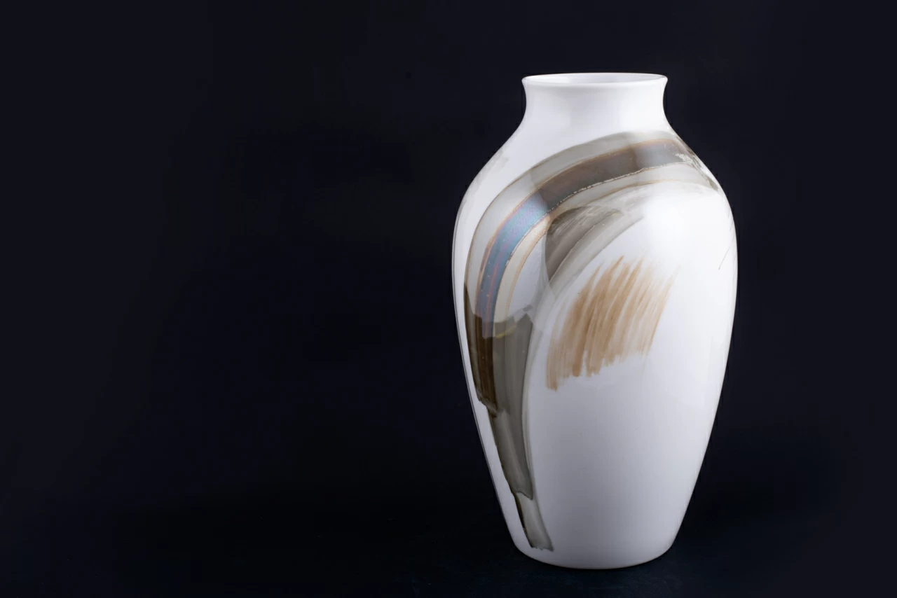 Ваза Февраль на форме Ламповая, арт 60.06443.00.1, 