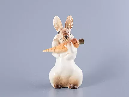 Скульптура Заяц с морковкой № 2 арт. 82.01963.00.1