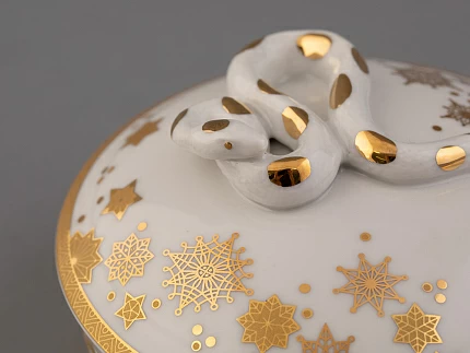 Туалетная коробочка форма Круглая. Змея, рисунок Золотая змейка, арт. 80.48226.00.1 Туалетная коробочка форма Круглая. Змея, рисунок Золотая змейка, арт. 80.48226.00.1