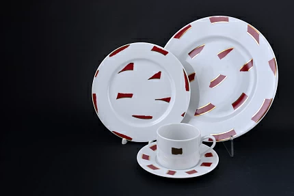 Тарелка 215 мм, Пурпур, на форме Европейская 2, арт 60.15810.00.1