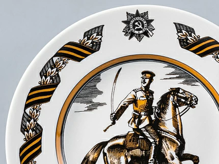Декоративная тарелка 150 мм форма Гладкая рисунок Казачий офицер арт. 80.81721.00.1 Декоративная тарелка 150 мм форма Гладкая рисунок Казачий офицер арт. 80.81721.00.1