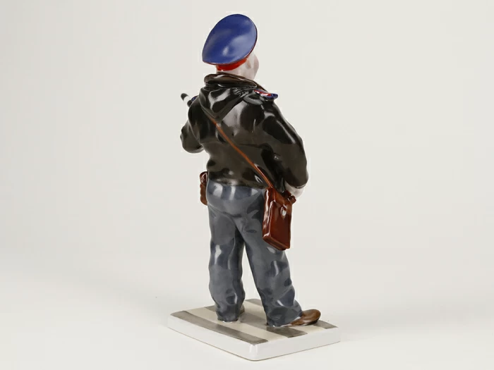 Скульптура Гаишник Друг автомобилиста, арт 82.47646.00.1, 