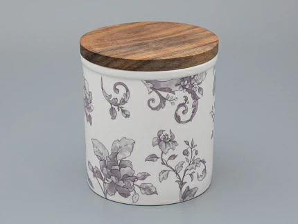 Банка с деревянной крышкой (средняя 120мм) форма Стандартная, рисунок Monplaisir Violet, арт 42.00060.00.1 Банка с деревянной крышкой (средняя 120мм) форма Стандартная, рисунок Monplaisir Violet, арт 42.00060.00.1