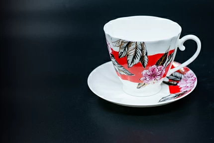 Чашка с блюдцем Красная Роза, на форме Гвоздика, арт 61.20991.00.1