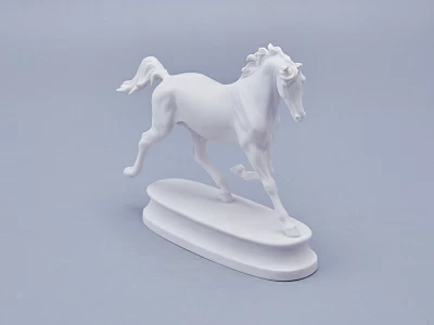 Скульптура в подарочной упаковке, форма Конь Арабской породы, рисунок Белый арт. 81.18628.00.1