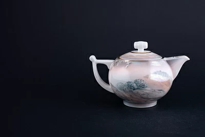 Заварочный Чайник Зима в деревне 2 на форме Кострома арт 40.03497.00.1