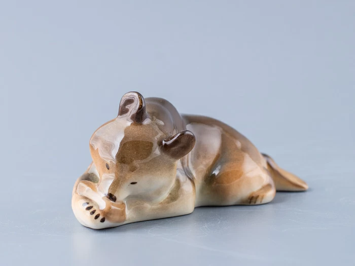 Скульптура Медвежонок с сотами арт. 82.00822.00.1, 