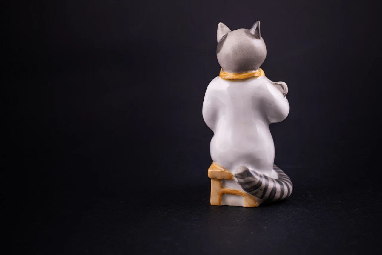 Скульптура Кошка-нянька, рисунок Баю-бай, арт 62.21784.00.1, 