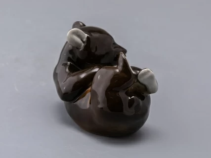 Скульптура Медвежонок лежащий арт. 82.01055.00.1, 