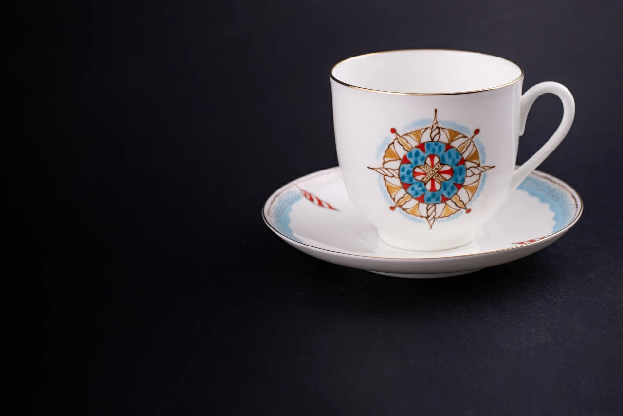 Чашка с блюдцем кофейная, форма Ландыш, рисунок Снежинка, арт 61.21042.00.1, 