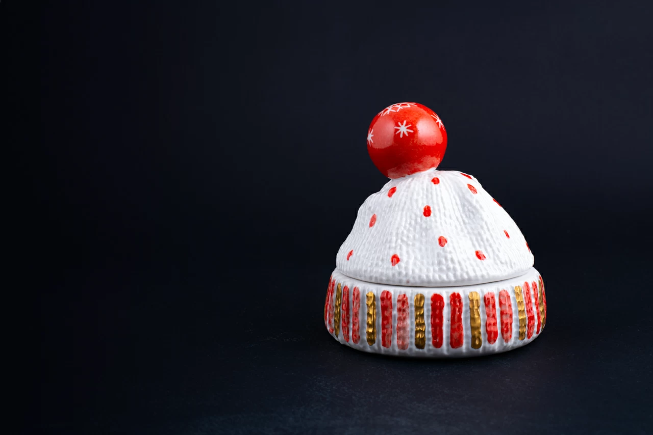 Шкатулка Детская шапочка, рисунок Красный помпон, арт 60.14117.00.1, 