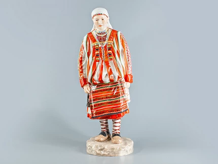 Скульптура Народности России Вотякская женщина арт. 82.66478.00.1