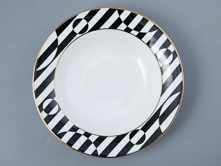 Тарелка глубокая 235 мм форма Стандартная 2 рисунок Да и нет Черный арт. 80.45834.00.1 Тарелка глубокая 235 мм форма Стандартная 2 рисунок Да и нет Черный арт. 80.45834.00.1