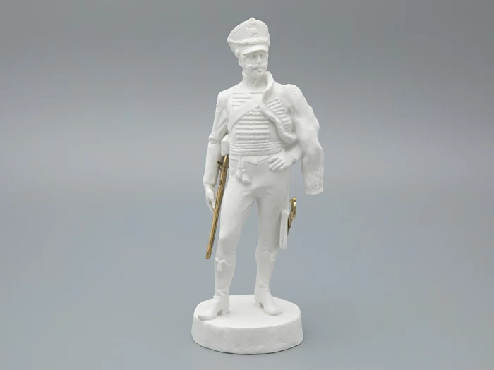 Скульптура Гусар эпохи АлександраI, в подарочной упаковке, рисунок Белый бисквит, арт 81.33423.00.1, 