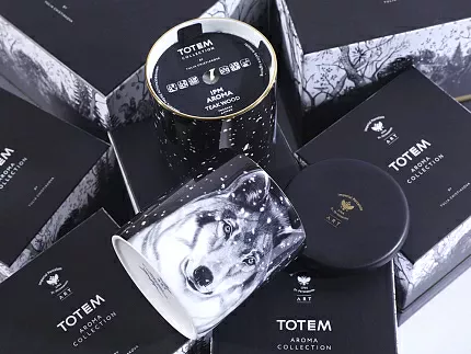 Свеча ароматическая в подарочной упаковке, рисунок Тотем. Волк аромат Тиковое дерево арт. 81.31596.00.1