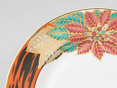 Тарелка мелкая 215 мм форма Европейская-2 рисунок Пуансеттия, арт. 80.38104.00.1