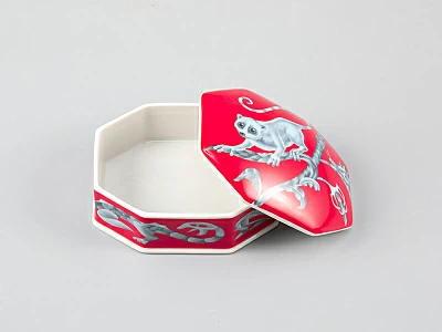 Туалетная коробочка Лямурия красный  арт. 80.37610.00.1