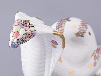 Скульптура форма Кобра, большой размер, в подарочной упаковке, рисунок Мудрость, арт. 81.32810.00.1 Скульптура форма Кобра, большой размер, в подарочной упаковке, рисунок Мудрость, арт. 81.32810.00.1