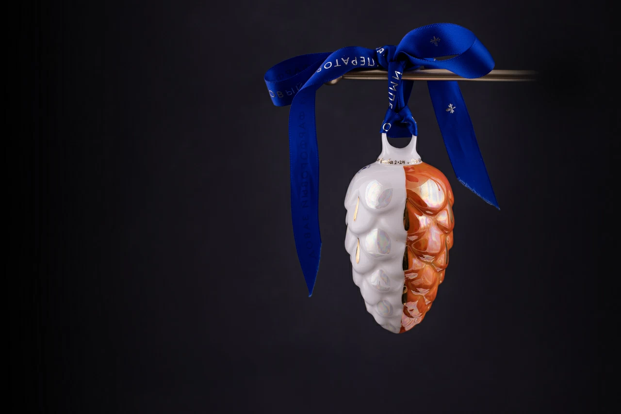 Елочная игрушка Шишка, рисунок Звездная, арт 60.21178.00.1, 