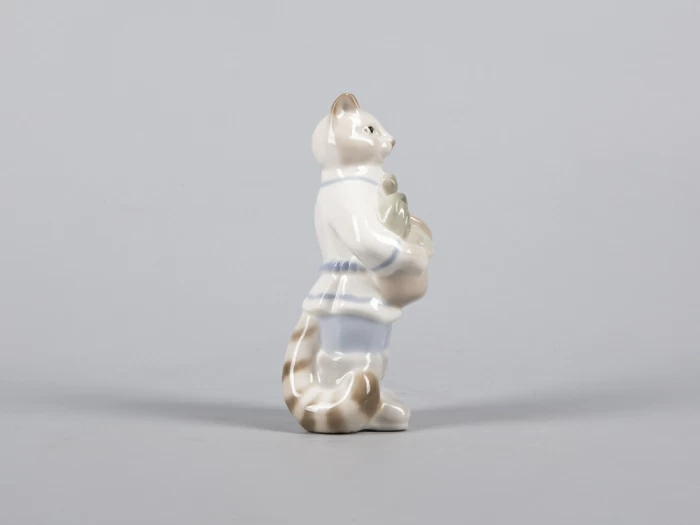 Скульптура  Кот с петушком Друзья арт. 82.43057.00.1, 