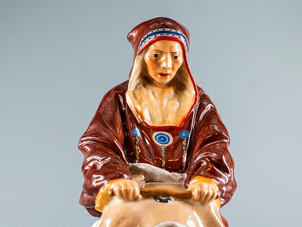 Скульптура Народности России Корякская женщина арт. 82.76796.00.1