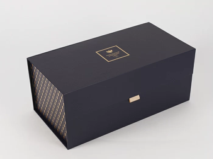 Подарочная упаковка прямоугольная синяя 300*170*145 (на магнитах) арт. 14.70350.01, 